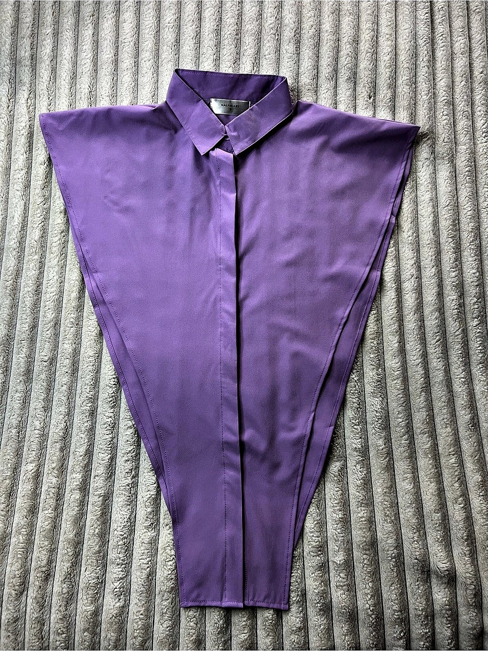 HALFHEART Purple Collared Button Down Top Size Small Like New